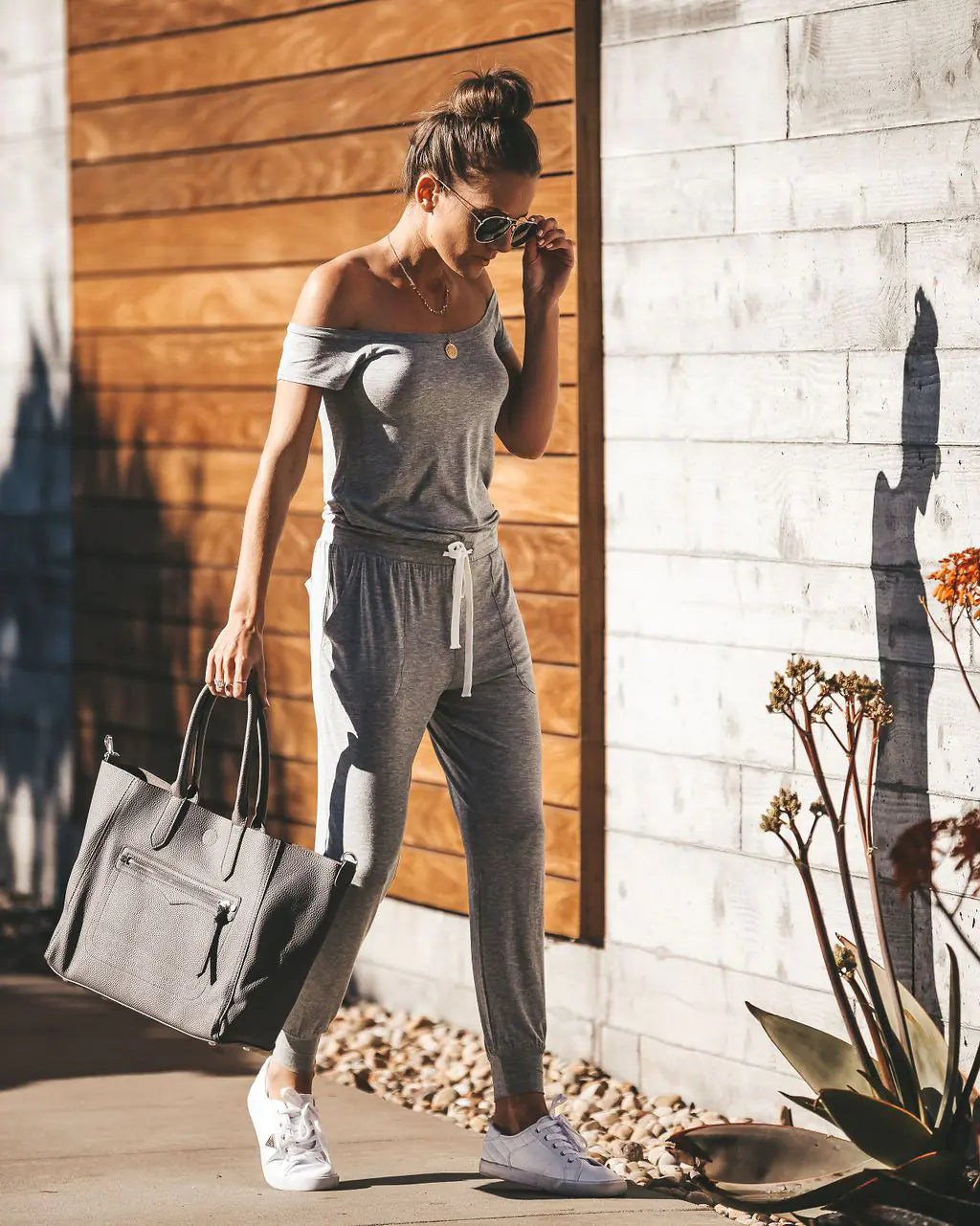 Casual Off-Shoulder Solid Color Short Jumpsuit
